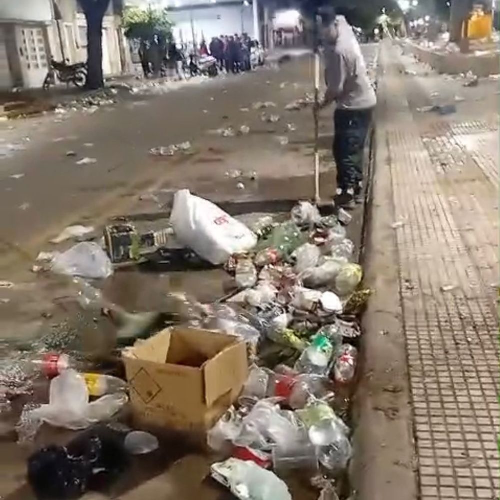 Recolectaron cerca de 3.000 kilos de residuos tras los festejos por Colón